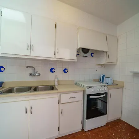 A 100mts De La Playa Con Ac Apartment